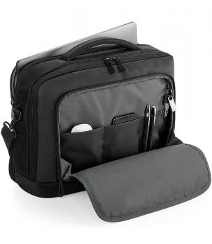 Product image 3 for Pro-Tech Charge Messenger Bag